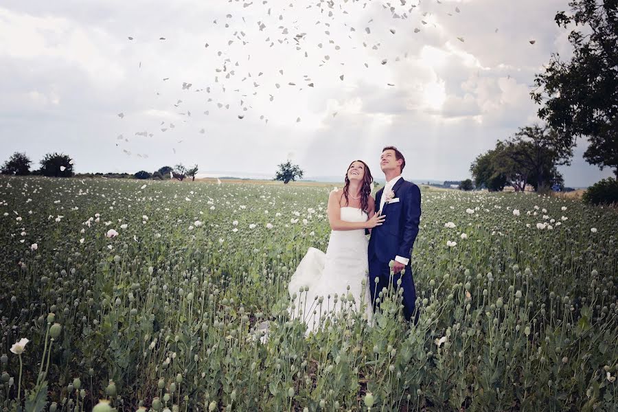 Fotógrafo de casamento Petr Kovář (kovarpetr). Foto de 10 de agosto 2016