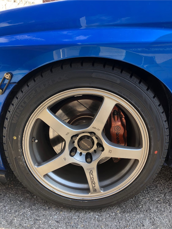 インプレッサ WRX STIのタイヤ交換に関するカスタム事例の投稿画像1枚目