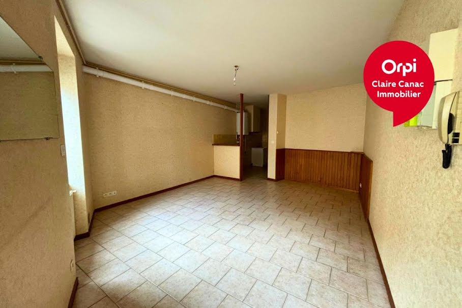 Location  appartement 2 pièces 65 m² à Castres (81100), 400 €