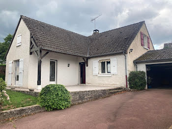 maison à La Clayette (71)