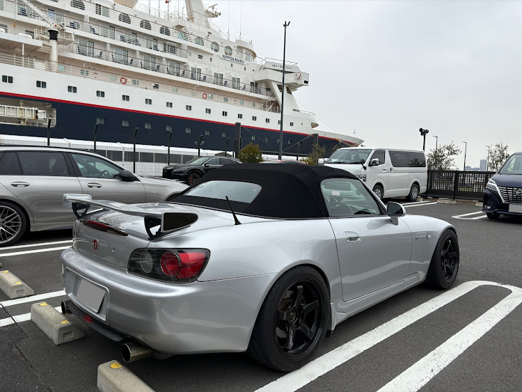 S2000のADVAN Racing GT BEYOND・17インチに関するカスタム事例の投稿画像4枚目
