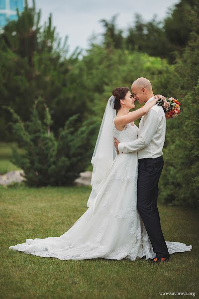 Fotógrafo de bodas Aleksandra Suvorova (suvorova). Foto del 6 de julio 2015