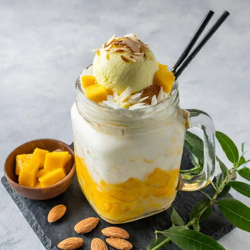 Mango Mania Falooda Sundae