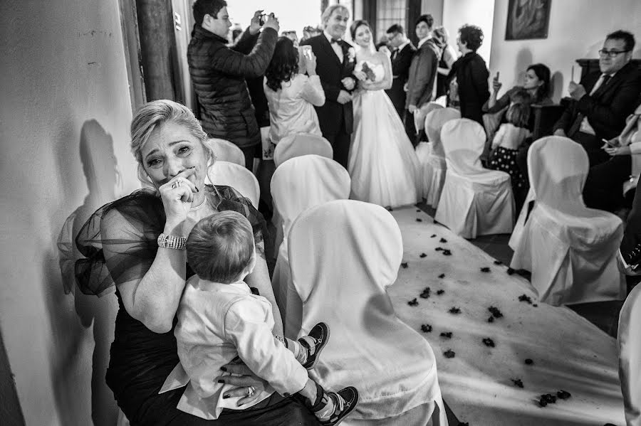 Fotógrafo de casamento Massimo Santi (massimosanti). Foto de 7 de janeiro 2017