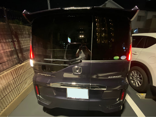 ステップワゴン Rp3のステップワゴンあるある バックランプ 夫婦揃ってbtsの虜 猫ちゃん めっちゃ見るやんに関するカスタム メンテナンスの投稿画像 車のカスタム情報はcartune