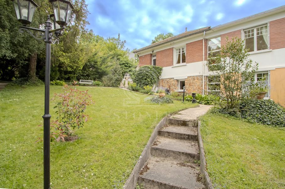 Vente maison 7 pièces 215 m² à Bougival (78380), 1 390 000 €