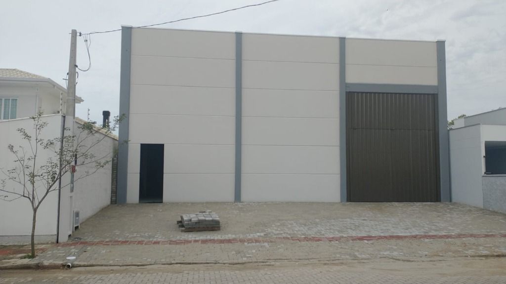 Galpão para alugar, 300 m² por R$ 5.600,00/mês - Joaia - Tijucas/SC