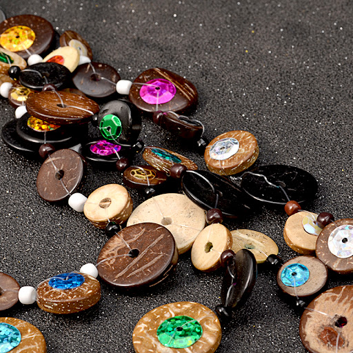 Title 6, Colored wooden beads braided necklace