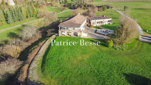 Maison avec piscine et jardin 2