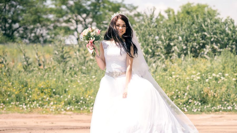 Fotógrafo de casamento Vyacheslav Demchenko (dema). Foto de 28 de junho 2018