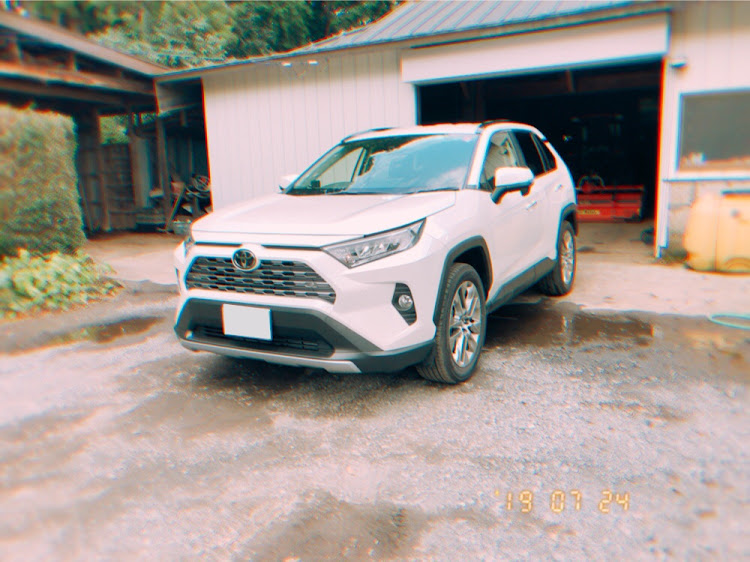RAV4の洗車・ガラコ・手洗い洗車・rav4に関するカスタム事例の投稿画像1枚目