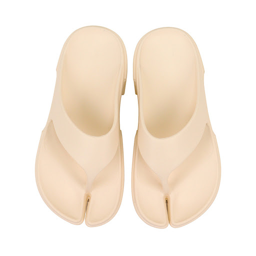 Title 10, Thick-soled Horseshoe Flip Flops, Comfortable a...