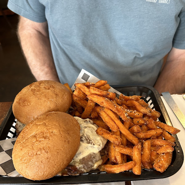 Steak sandwich and sweet potato fries