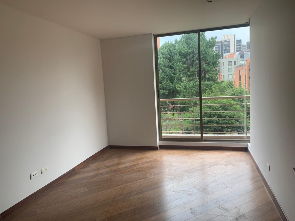 Apartamento En Venta - La Carolina, Bogota