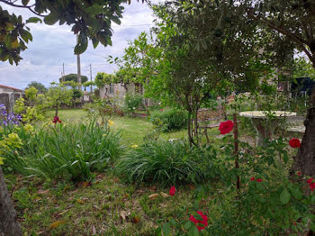 maison à Saint-Julien-les-Rosiers (30)