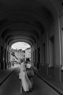 Wedding photographer Slaviana Charniauskaya (slaviana). Photo of 28 February 2023