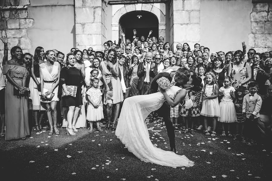 Fotografo di matrimoni Julien Laurent-Georges (photocamex). Foto del 4 giugno 2019