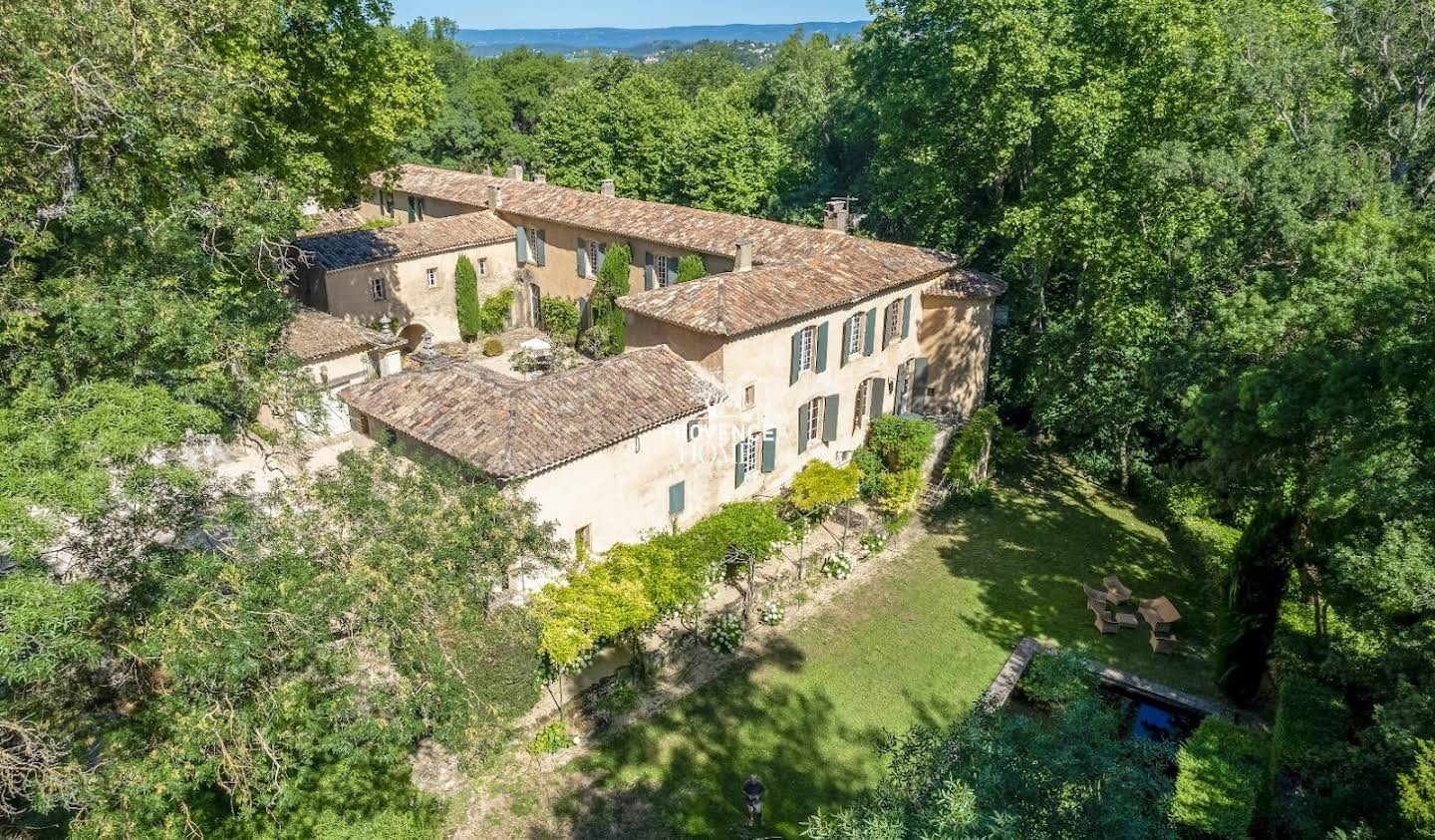 Château Saignon