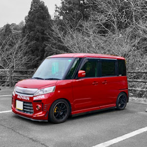 スペーシアカスタム MK32S