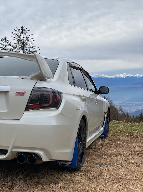 インプレッサ WRX STIのアドキンスさんが投稿したカスタム事例の投稿画像1枚目