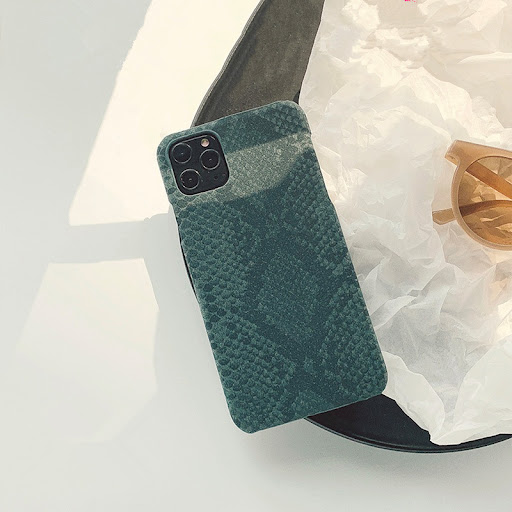 Title 2, Dark green snake pattern phone case. Stylishly ...