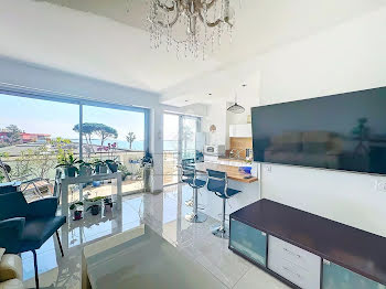 appartement à Cannes la bocca (06)