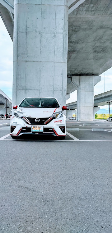 ノートの#NISSAN・#nismoに関するカスタム事例の投稿画像1枚目