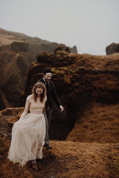 ช่างภาพงานแต่งงาน Kyle Wilson (hinterlandstills) ภาพเมื่อ 3 เมษายน 2019