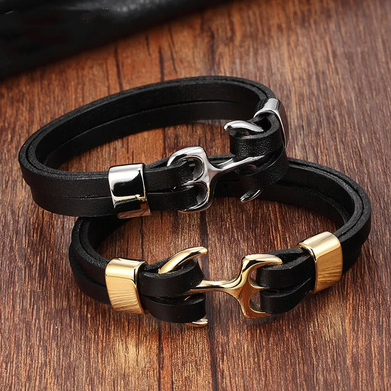 Gepersonaliseerde leren armband voor heren Unieke modeaccessoire Graveer je naam of initialen Perfect cadeau Stijlvol design Duurzaam
