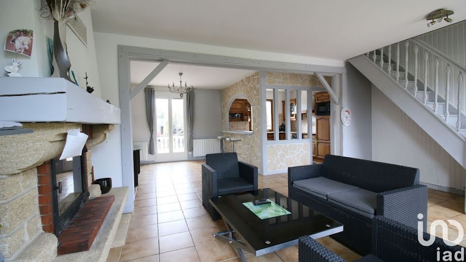 Vente maison 5 pièces 106 m² à Crouy-sur-Ourcq (77840), 245 000 €