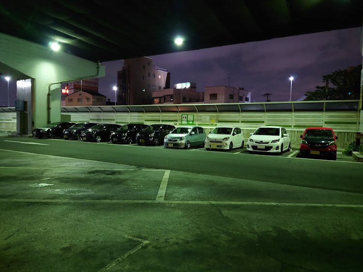 ミライースのLA3系の会・低そうで低くない少し低い車・大阪・夜会に関するカスタム事例の投稿画像1枚目