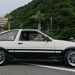 カローラレビン AE86