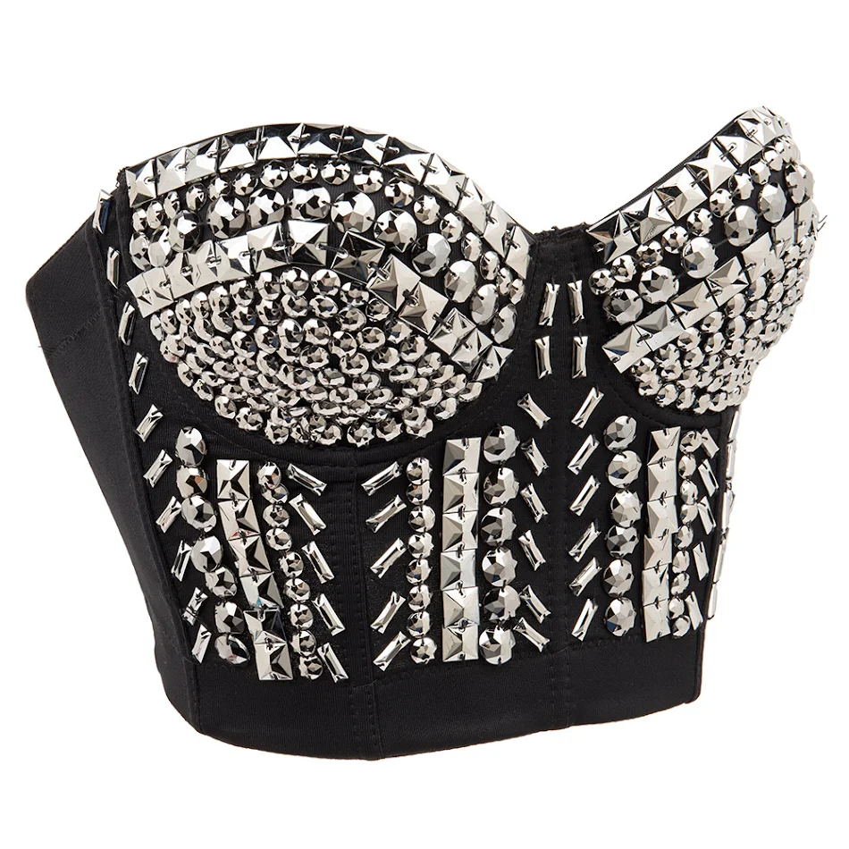 Soutien-gorge punk à sequins et perles pour femmes danseuses et chanteuses, idéal pour costumes et spectacles.