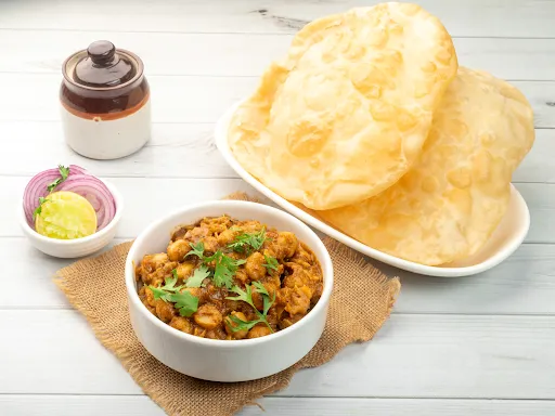 Chole Bhature