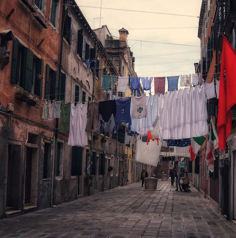 Abitudini di un quartiere di utente cancellato