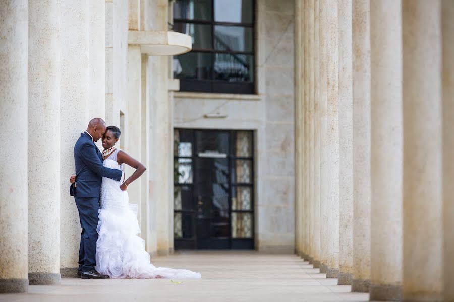 Wedding photographer Antony Trivet (antonytrivet). Photo of 5 February