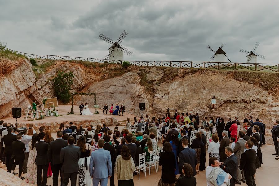 Fotografo di matrimoni Santos López (bicreative). Foto del 18 febbraio 2021