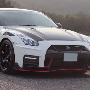 NISSAN GT-R R35