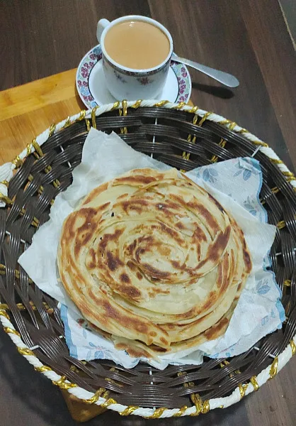 Lachha Paratha (2Pc) + Paneer Lababdar (200gm)