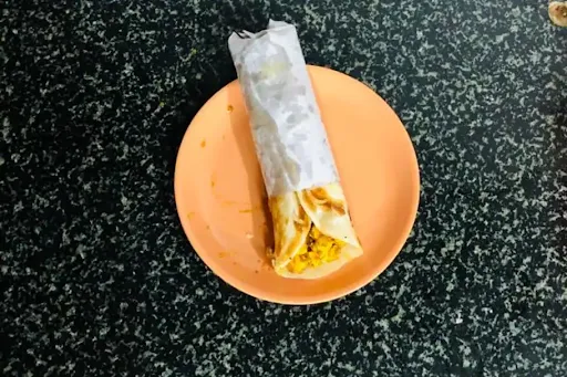 Single Egg Double Paneer Roll