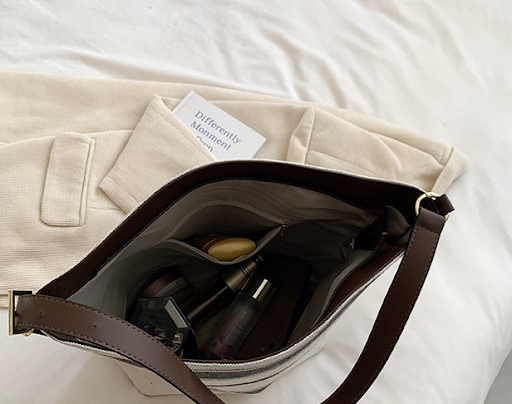 Title 2, Artistic Striped Hand-carrying Bucket Bag for W...