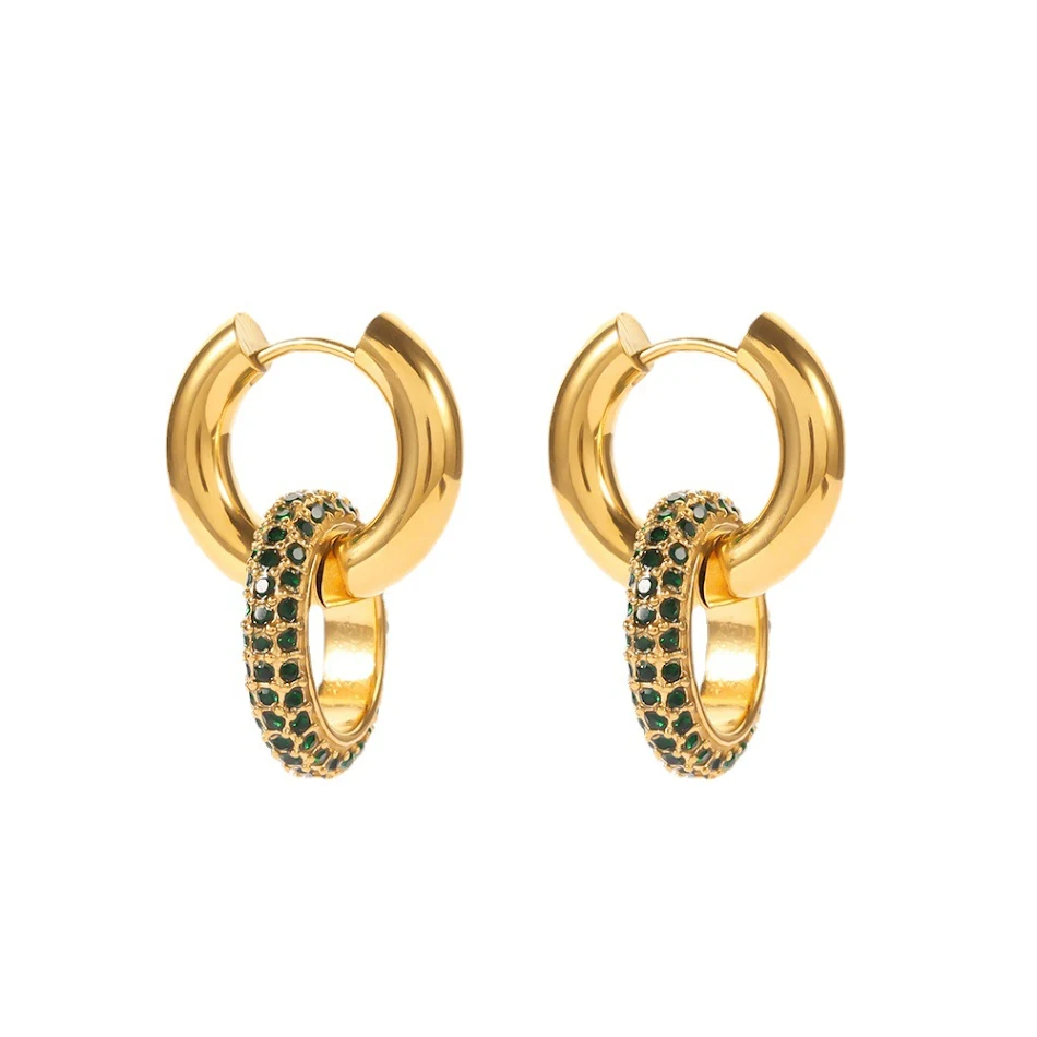 Brincos ovais destacáveis em aço titânio, banhado a ouro 18K, micro incrustações de zircônio branco-verde, sofisticação.