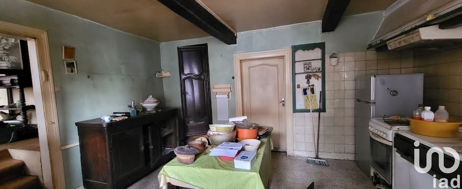 Vente maison 7 pièces 151 m² à Senarpont (80140), 85 000 €