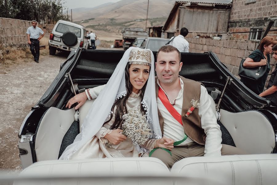 Wedding photographer Karen Ogannisyan (karenhovhannisya). Photo of 14 November 2018