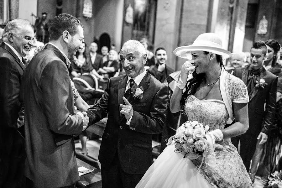 Fotógrafo de casamento Paolo Giovannini (annabellafoto). Foto de 24 de junho 2014