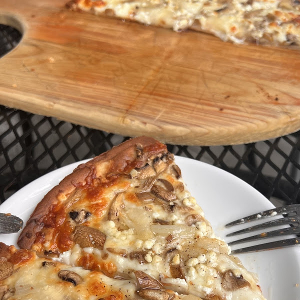 Mushroom pizza on gf crust