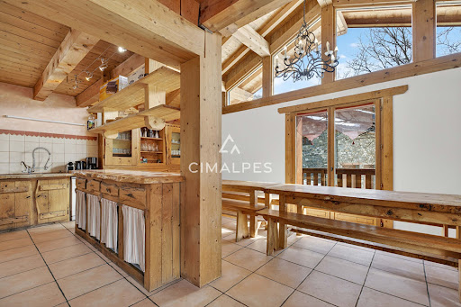 Maison avec terrasse 1