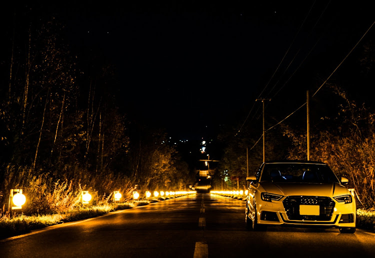 A3 セダンのアウディ・ハロウィン・夜景・一眼レフ初心者に関するカスタム事例の投稿画像1枚目