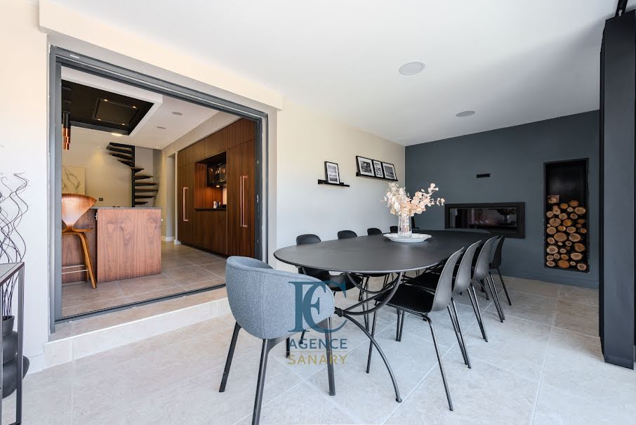 Vente maison 5 pièces 160 m² à Le Beausset (83330), 988 000 €