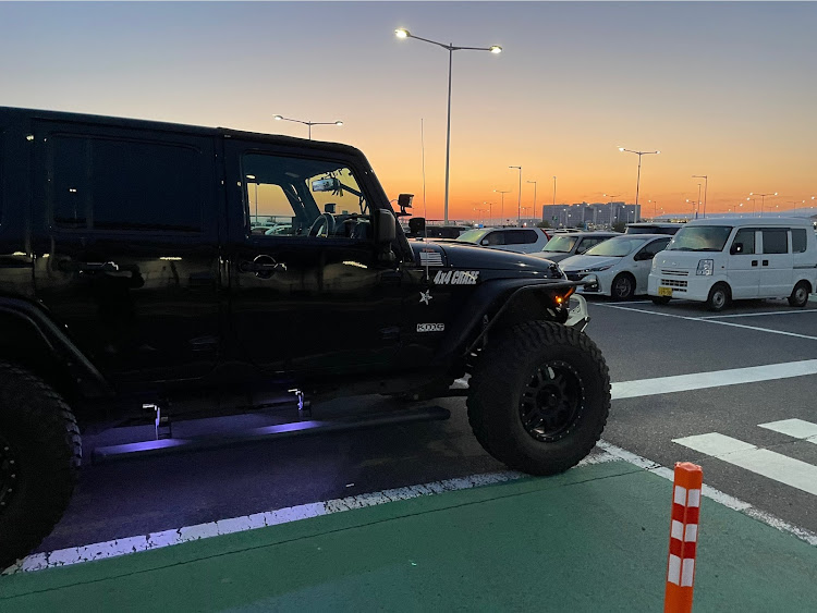 ラングラーアンリミテッドのJEEP・カスタム・JKラングラー・DIY・空港に関するカスタム事例の投稿画像1枚目